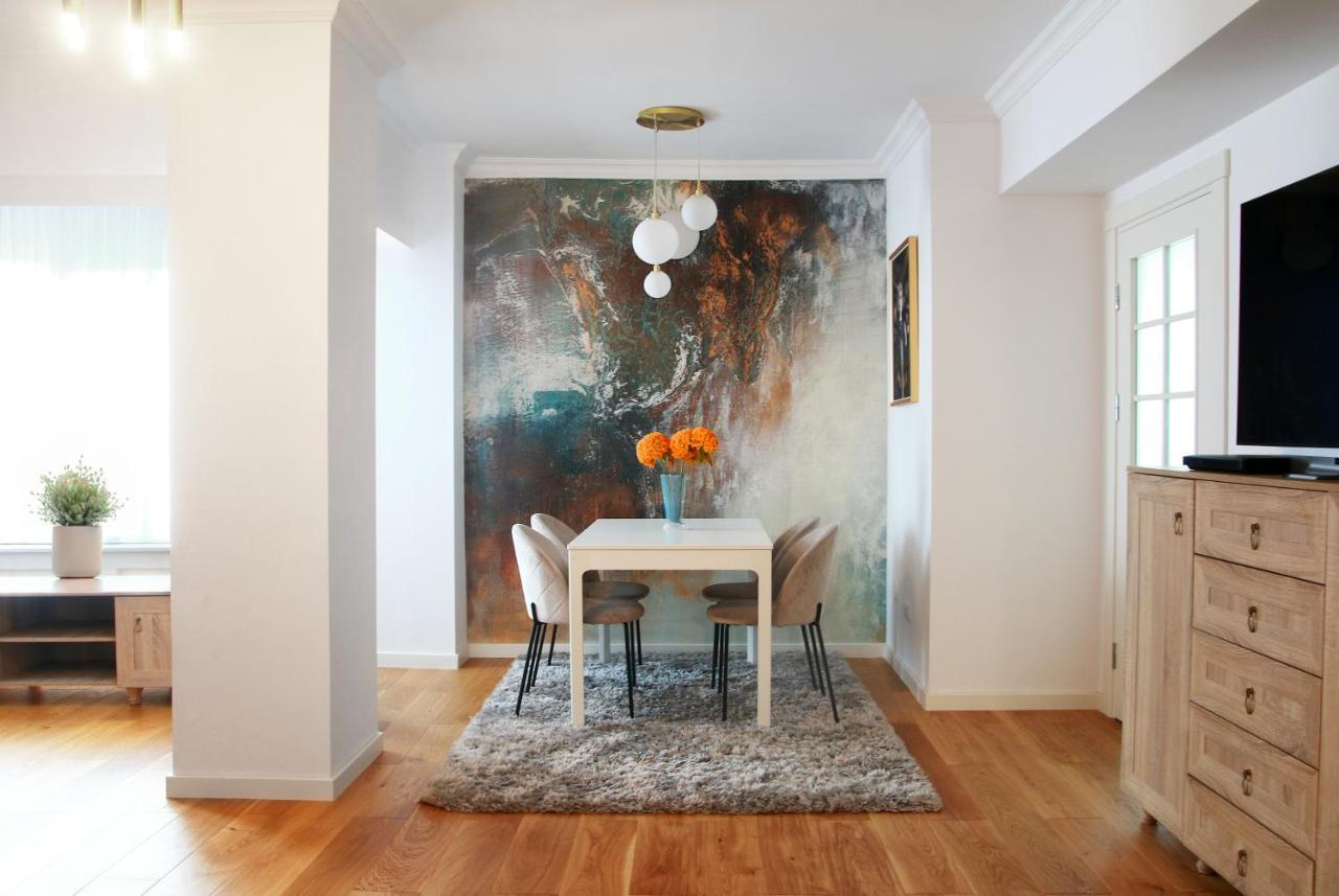 Premium Central Apartment 브라쇼브 외부 사진